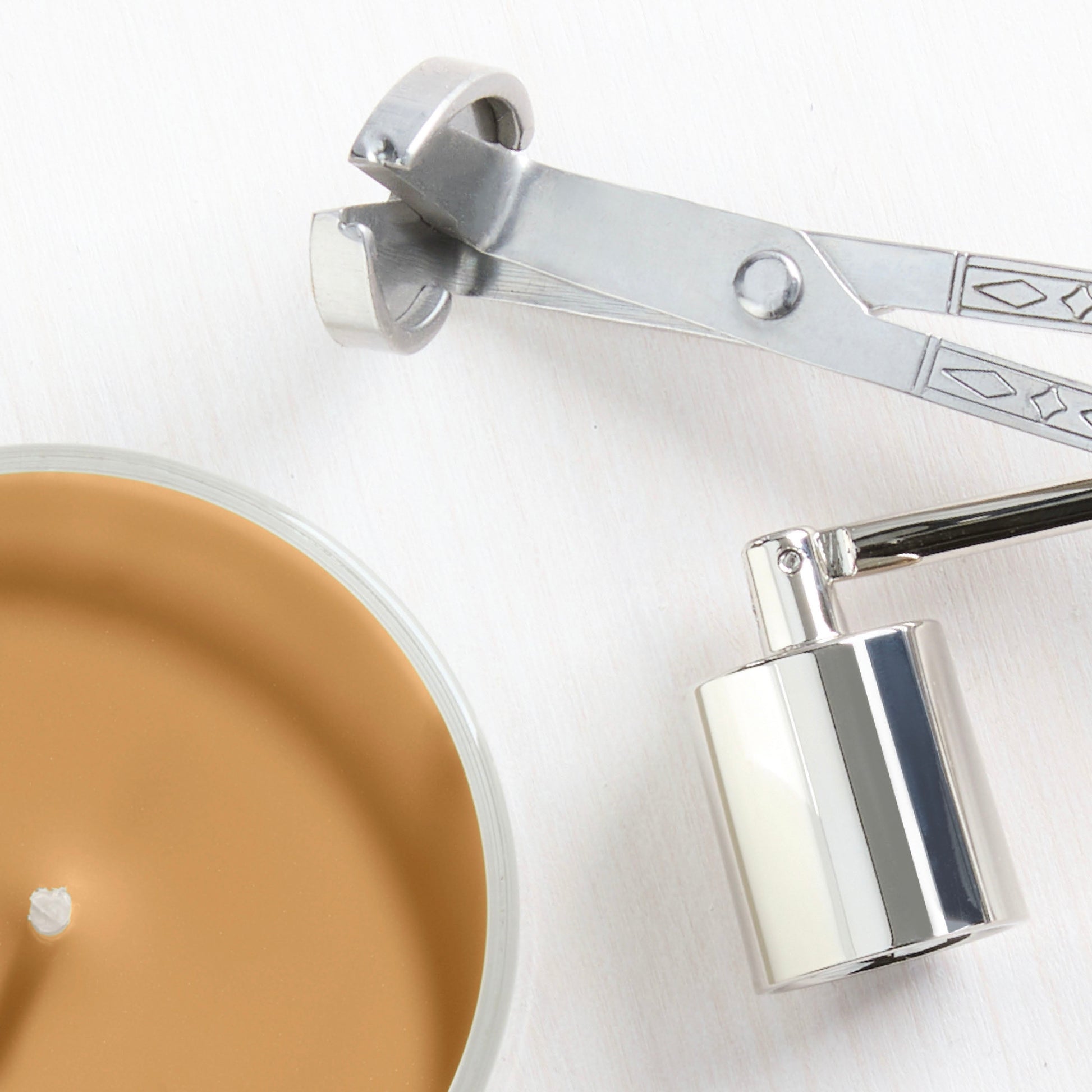 https://yankeecandle.imgix.net/e6673590-a10d-30d3-b32a-bc26c43ef41c/e6673590-a10d-30d3-b32a-bc26c43ef41c.jpg